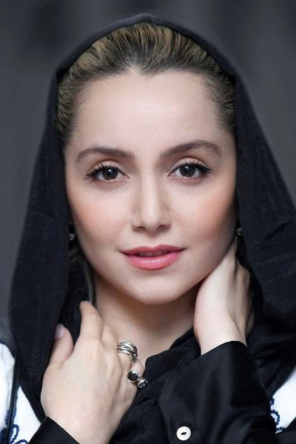 نازنین بیاتی