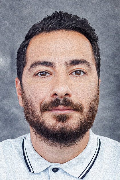 نوید محمد زاده (Navid Mohammadzadeh)