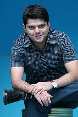 شاهد احمدلو