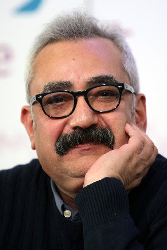فرزاد مؤتمن