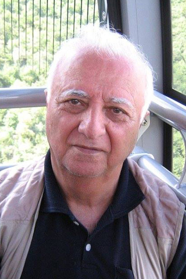 سورن مناساکانیان