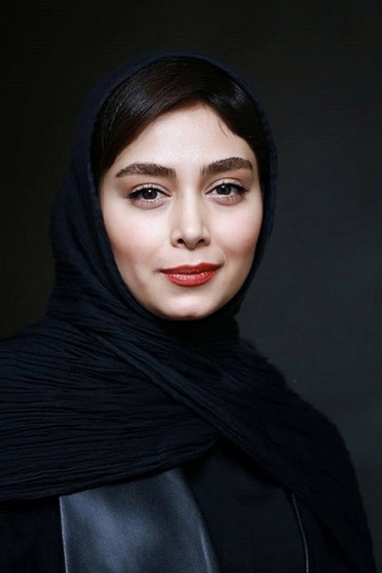 دیبا زاهیدی