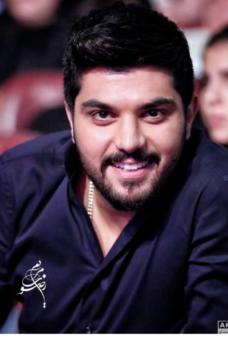 سینا مهرداد